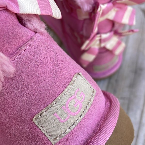 UGG Bailey PInk Bow Striped Boots Size 3 - Picture 5 of 14